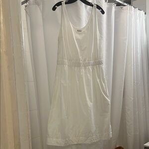 Casual Comfortable white cotton Gap tank dress. Size L
